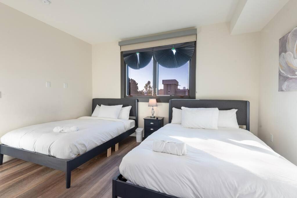 Luxurious Penthouse In Beverly Hills - Sleeps 10 ลอสแอนเจลิส ภายนอก รูปภาพ