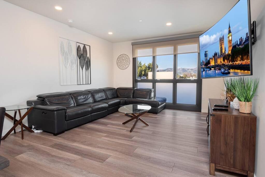 Luxurious Penthouse In Beverly Hills - Sleeps 10 ลอสแอนเจลิส ภายนอก รูปภาพ